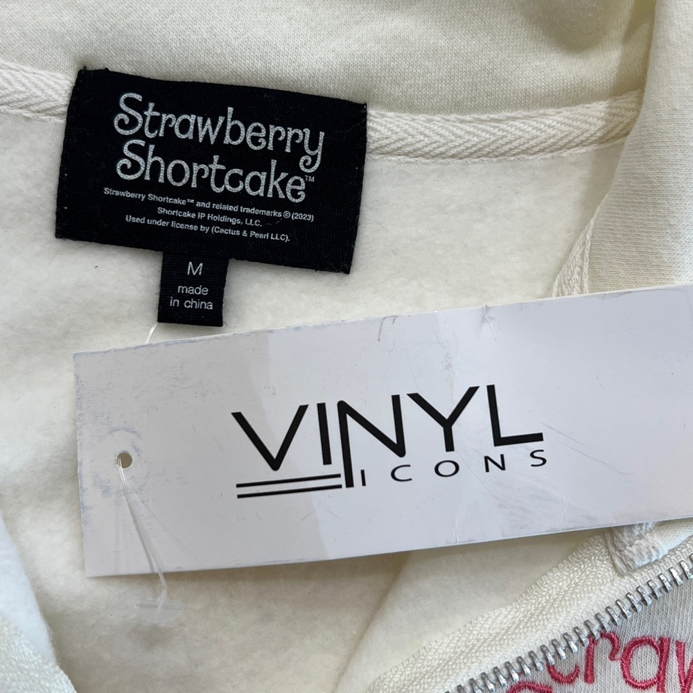 Strawberry Shortcake Quarter Zip Graphic Sweatshirt NWT - Picture 5 of 8
